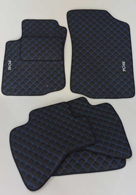 Χειροποίητα Πατάκια Αυτοκινήτου Μαρκε 3Lines από Δερματίνη – Με Logo, Κουμπώματα & Αντιολισθητικό Υπόστρωμα (Σετ4/5 Τμχ) Χειροποίητα Πατάκια Αυτοκινήτου Μαρκε 3Lines από Δερματίνη – Με Logo, Κουμπώματα & Αντιολισθητικό Υπόστρωμα (Σετ4/5 Τμχ)