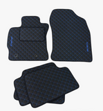 Χειροποίητα Πατάκια Αυτοκινήτου Μαρκε 3Lines από Δερματίνη – Με Logo, Κουμπώματα & Αντιολισθητικό Υπόστρωμα (Σετ4/5 Τμχ) Χειροποίητα Πατάκια Αυτοκινήτου Μαρκε 3Lines από Δερματίνη – Με Logo, Κουμπώματα & Αντιολισθητικό Υπόστρωμα (Σετ4/5 Τμχ)